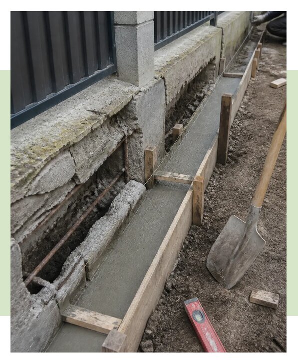 Профессиональный ремонт фундамента забора под ключ в Зиме